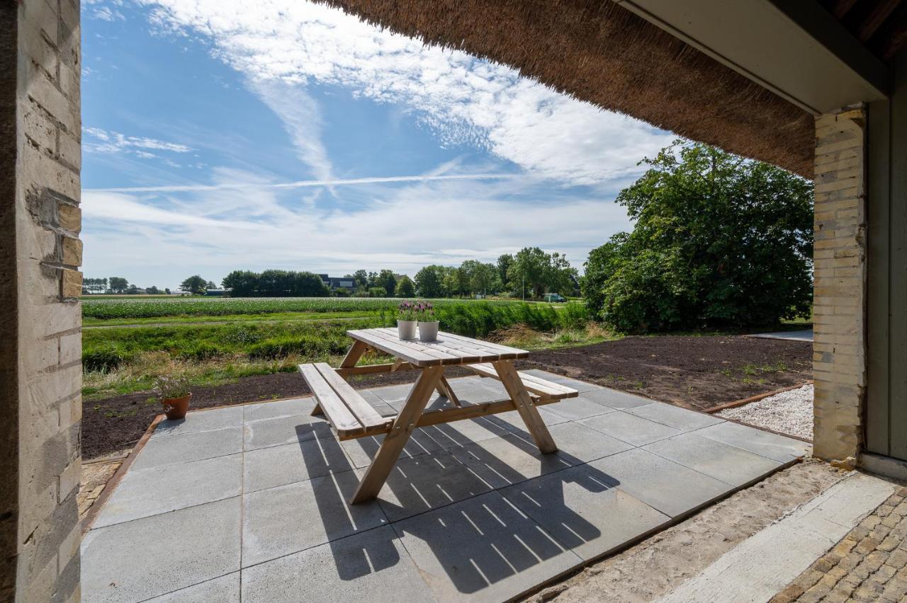 Appartement De Dageraad In Monumentale Boerderij Kimswerd ภายนอก รูปภาพ